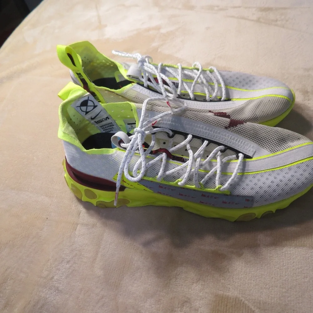 Nike ISPA React Runner WR Ghost Aqua Volt‎ Burgundy AR8503-001 Mens Sneakers
